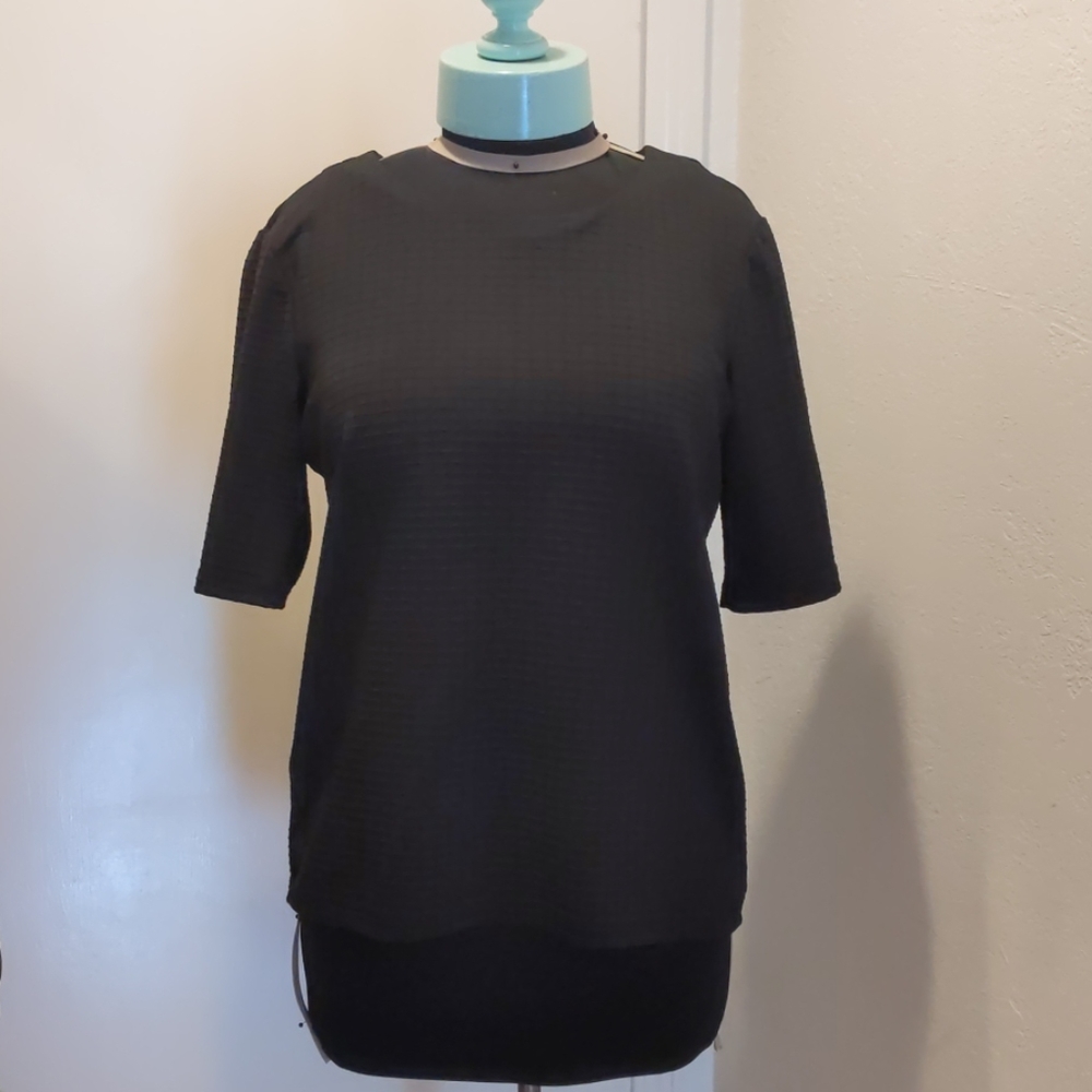 Textured black elbow top